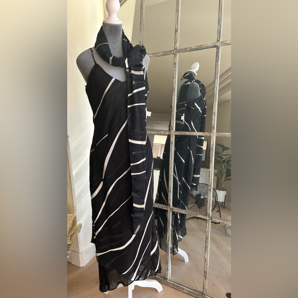 Black-and-white midi spaghetti strap dress with matching scarf size 10 worn once - Picture 1 of 8
